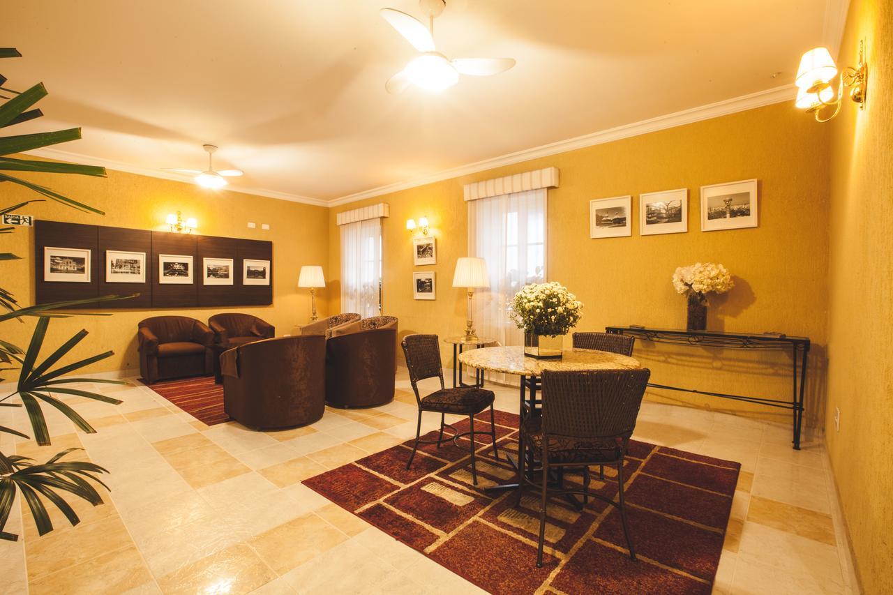 Curitiba Palace Estacao Hotel Bagian luar foto